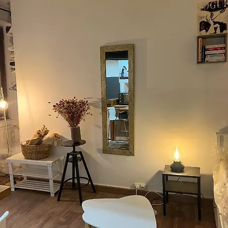 Magnifique Studio Cosy En Plein Coeur De Paris! Exterior photo